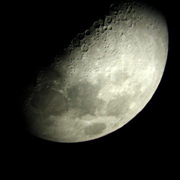 moon0.jpg